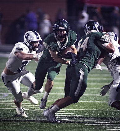 10022021 FOOTBALL 1.jpg