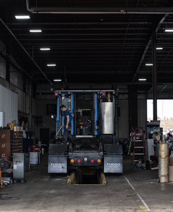 10232021 TRUCKING 2.jpg