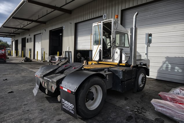 10232021 TRUCKING 6.jpg