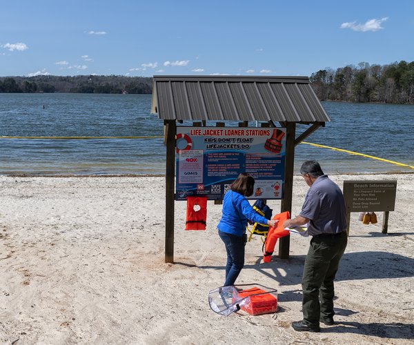 03262022 LIFEJACKET 2.jpg