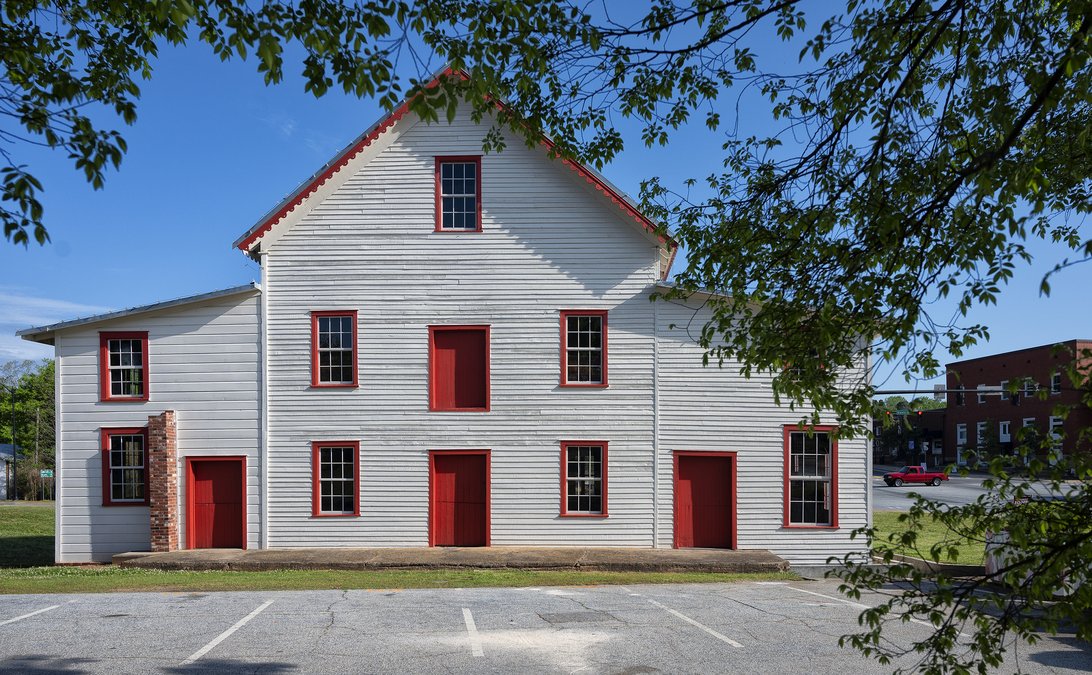 Get to know Braselton’s history through one of these guided tours