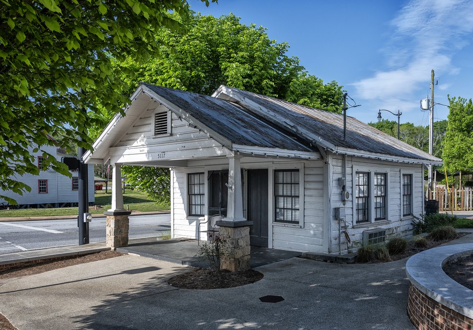 Get to know Braselton’s history through one of these guided tours