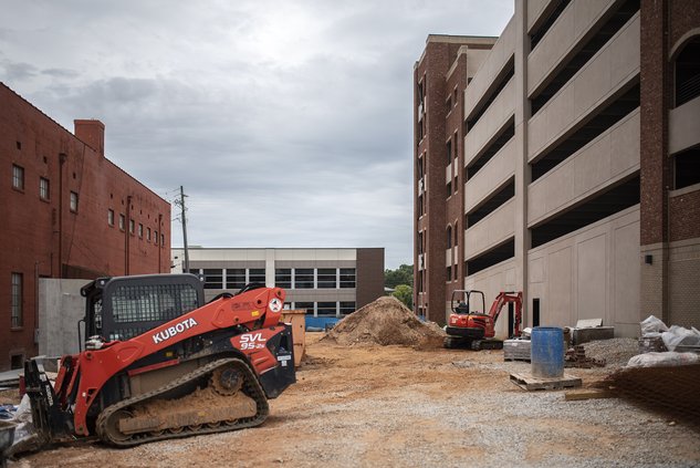 08022022 NEUTRAL 5.jpg