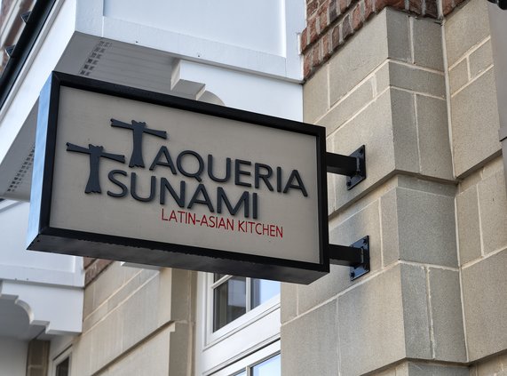 10282022 TAQUERIA 6.jpg
