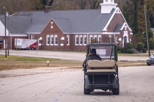 12022022 GOLFCART 1.jpg