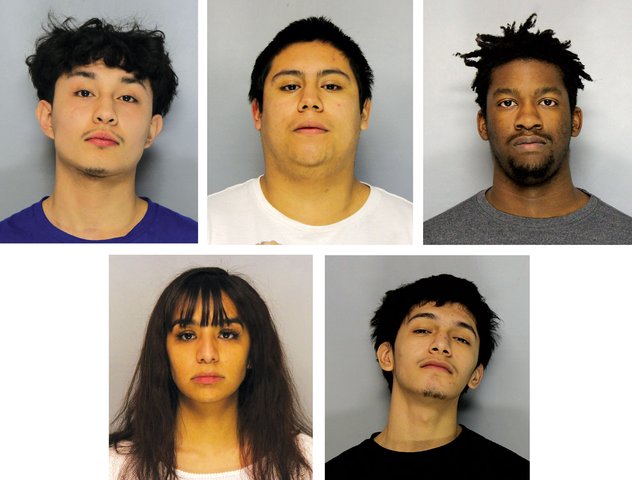 3 more take pleas from New Year s Eve robbery in Gainesville