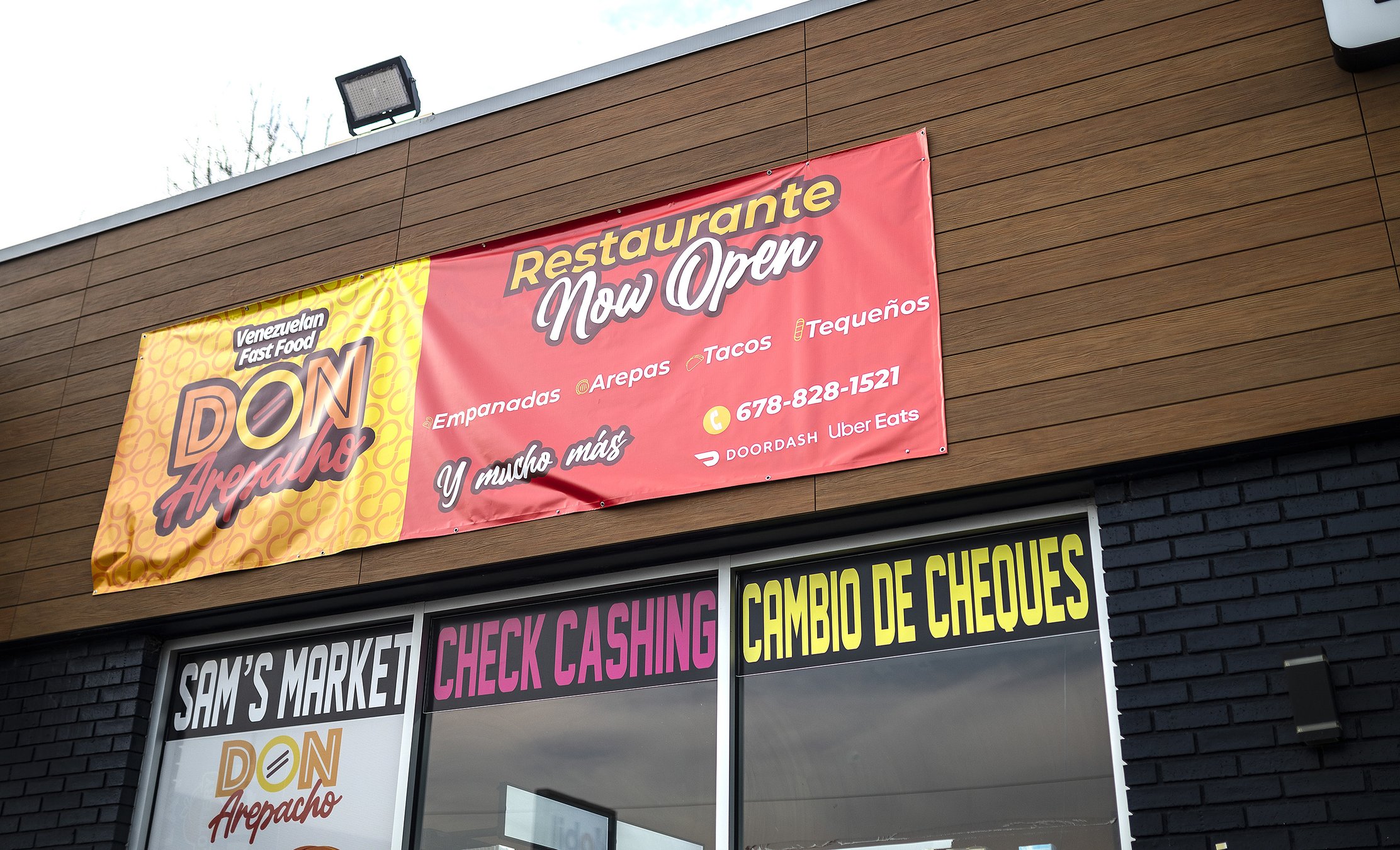 ‘The flavor that you like’ Venezuelan fast food seeks to ‘conquer the