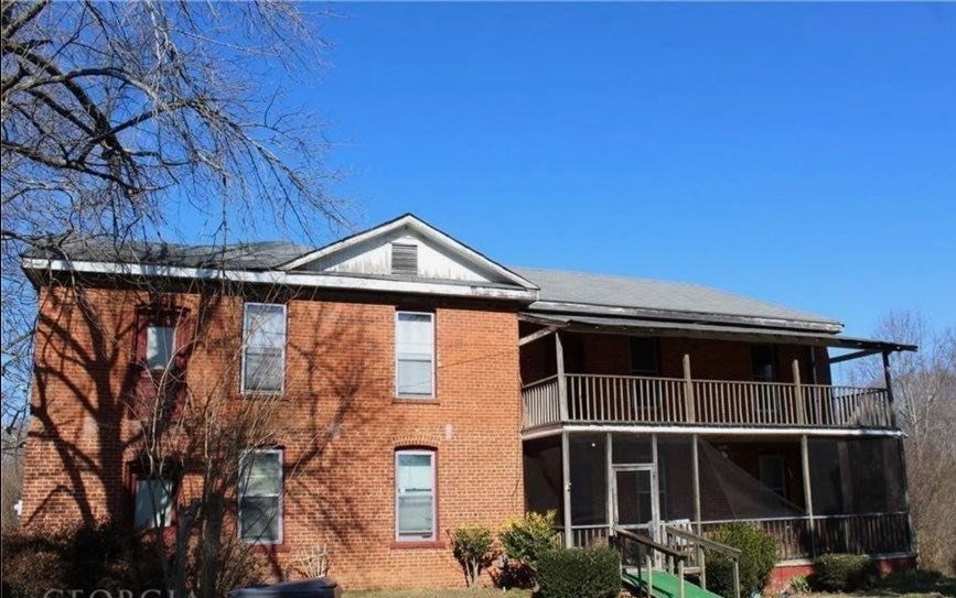 Gainesville Realtor plans to restore 100yearold Lula schoolhouse as luxury apartments