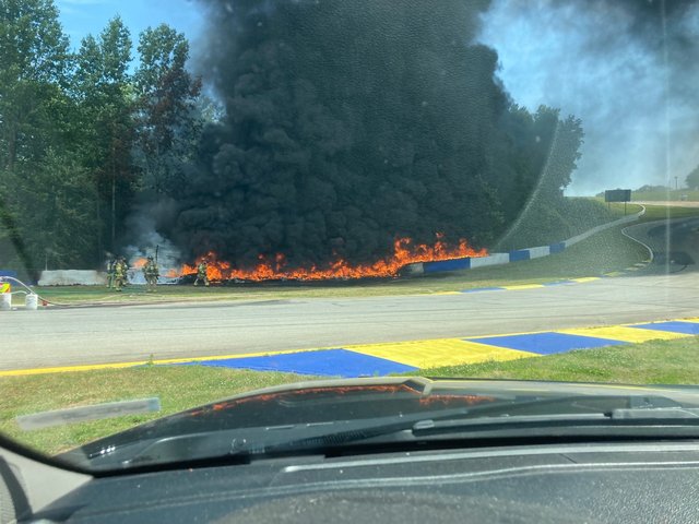 1,000 tires go up in flames after motorcyclist crashes at Michelin Raceway Road Atlanta - Vimarsana News