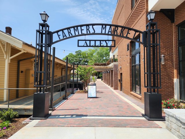 Details of Flowery Branch celebrating just-finished downtown improvements - Vimarsana News