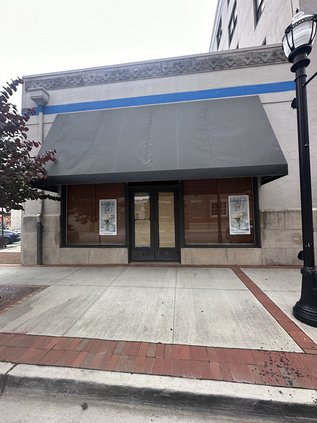 06212023 RUSTEDFENCE.jpg