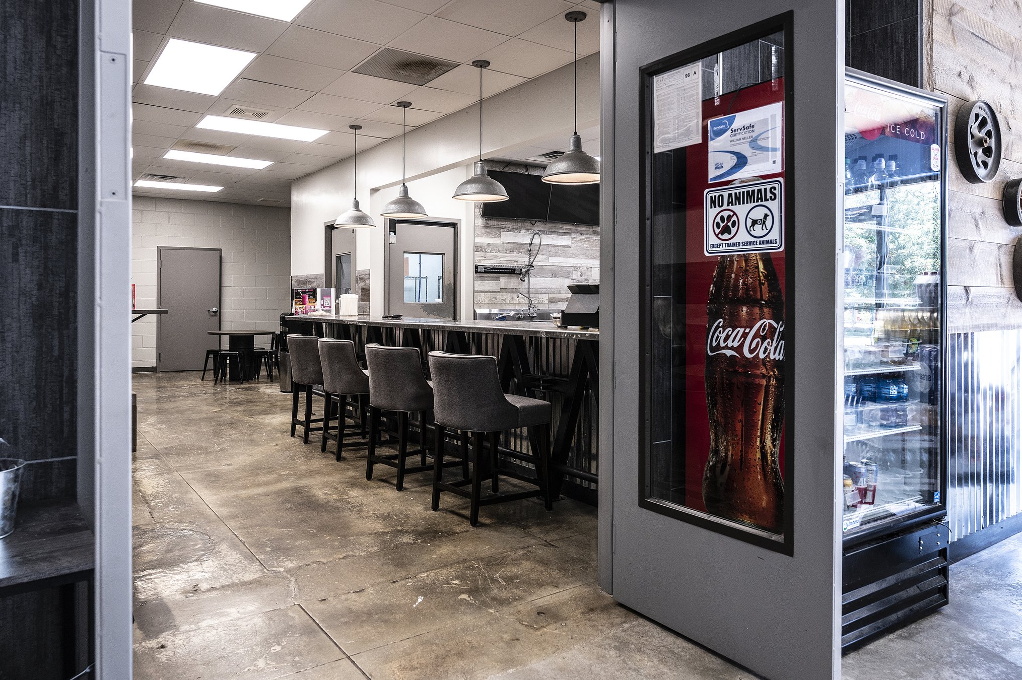 This new smoothie and juice shop plans to meet a need in Gainesville