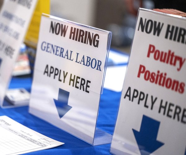 04142023 JOBFAIR 7.jpg
