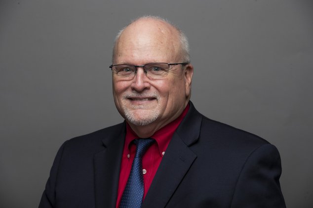 thumbnail_Brenau President David L. Barnett.jpg