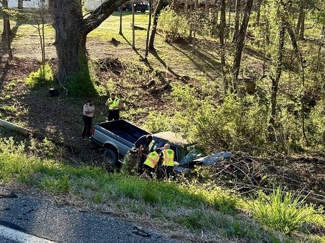 Update: Name of man hospitalized after crashing into power line ...