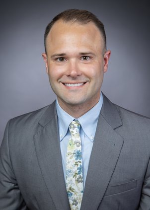 0813 NEWSURGEON William Zickler.jpg
