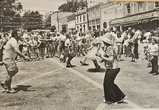 FloweryBranch150.jpg