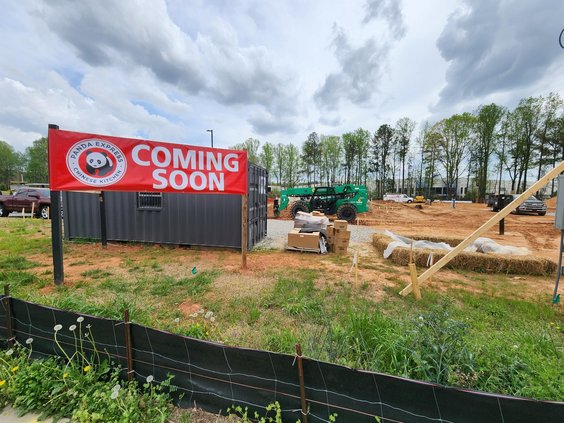 04082025 RESTAURANTS 1.jpg