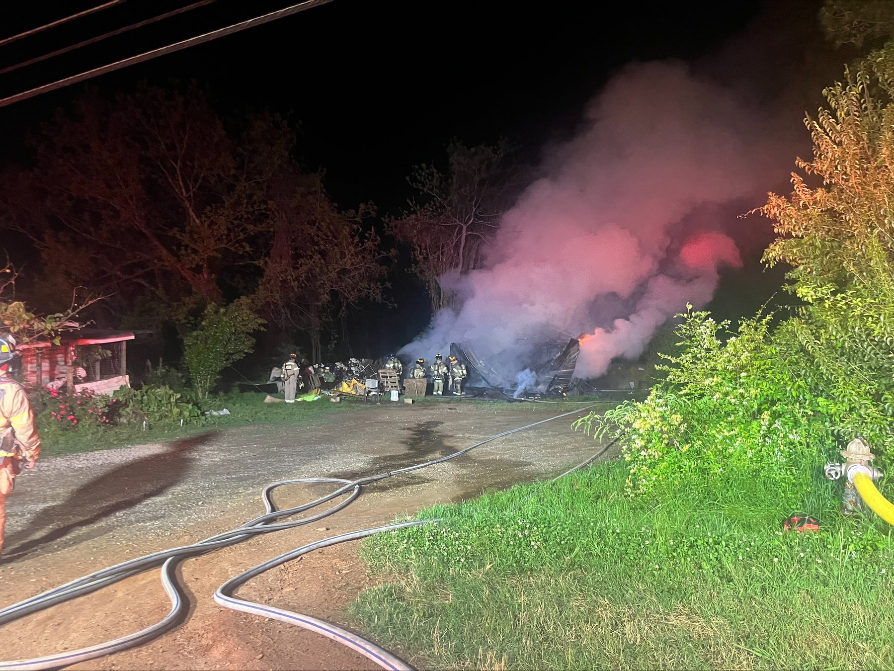 Athens Highway home destroyed in overnight fire - Gainesville Times