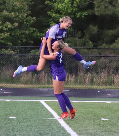 YEAR IN REVIEW: A look at our top sports photos for 2025