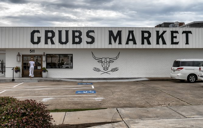 08122022 GRUBS 1.jpg