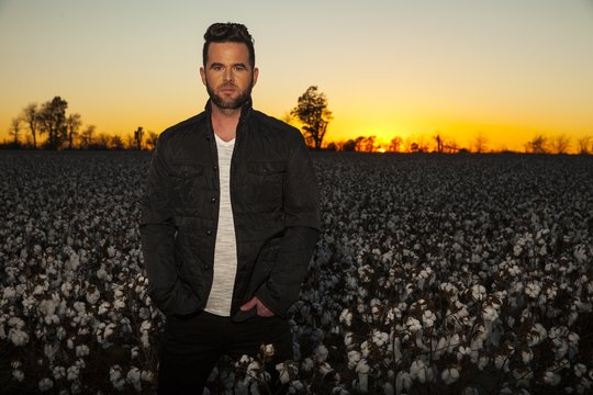 Grammy-nominated David Nail brings signature sound – and new songs – to Gainesville