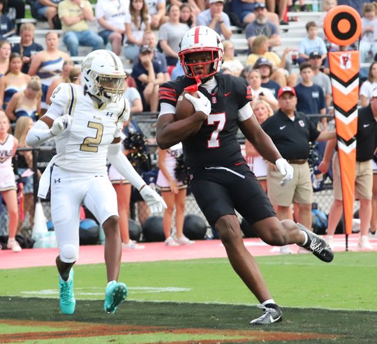 PHOTO GALLERY: Gainesville crushes Moody (Ala.) on Thursday Night Football