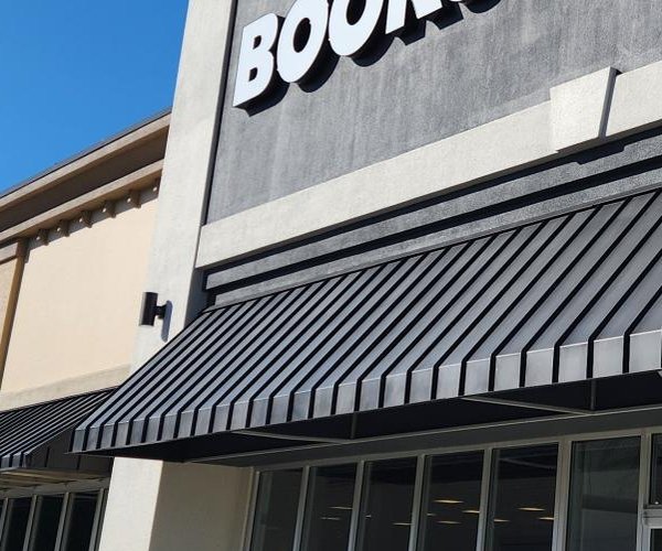 08292025 BOOKSAMILLION 1