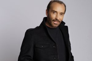 Lee Greenwood .jpg