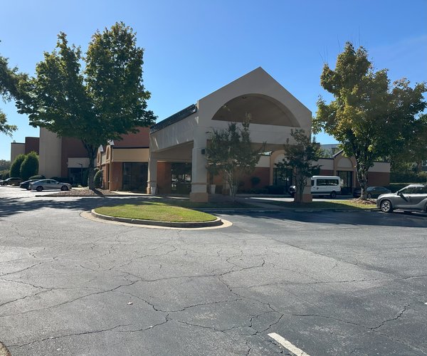 Ramada by Wyndham.jpg