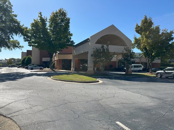 Ramada by Wyndham.jpg