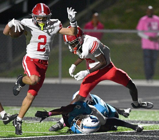 High school football: Big start helps Gainesville put away Seckinger