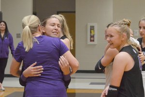 Bluff volleyball 1.jpg