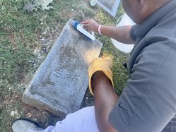 10XX HEADSTONE 8