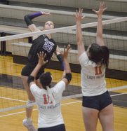 Bluff volleyball 3.jpg