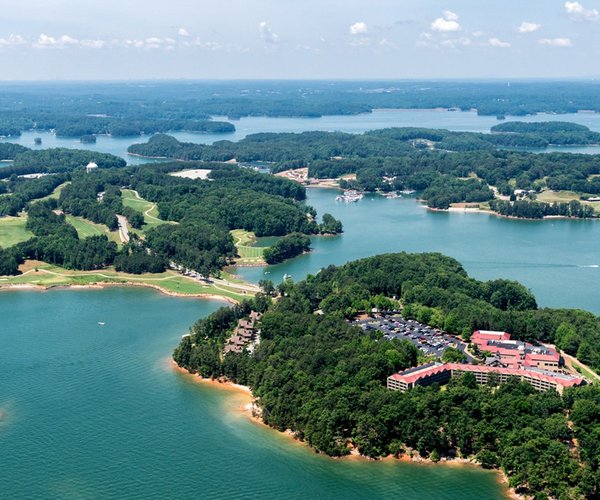 1022 READERS CHOICE 1