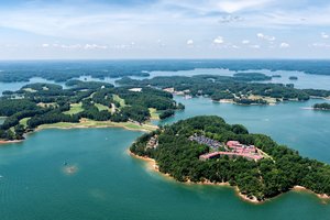 1022 READERS CHOICE 1