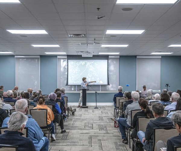 10222025 TOWNHALL 1.jpg