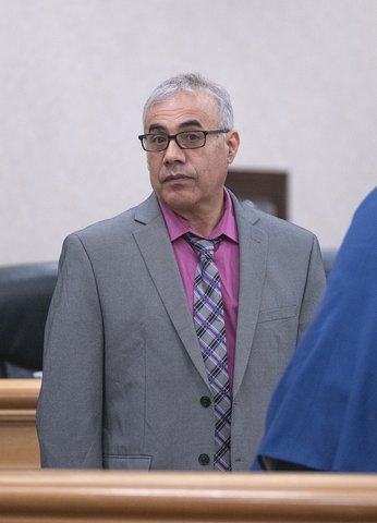 Trial begins for Gainesville man accused of molesting three girls ...