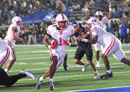 High school football playoffs: Gainesville scores big win over Brunswick amid controversial ending