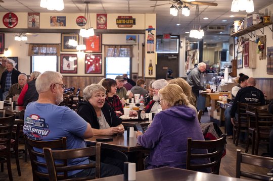 Where to eat in Hall County on Christmas Eve and Christmas