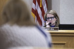 01032026 JUDGESHOPPING 1.jpg