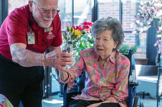 Even as dementia steals memories, their 65-year love still blooms
