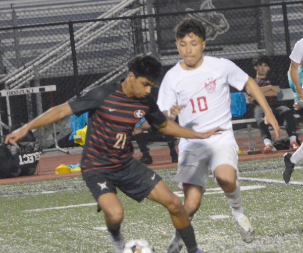 Gainesville-JC boys soccer 9.jpg