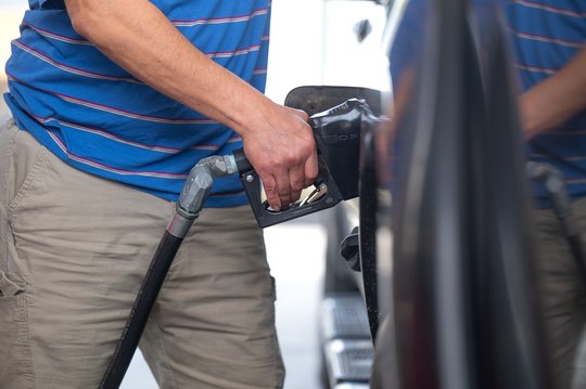 'Money's really tight right now': Hall residents struggle as gas prices surge