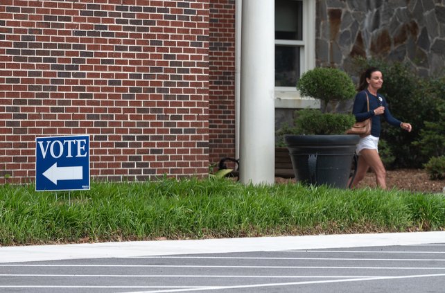 04272026 EARLY VOTING 3.jpg