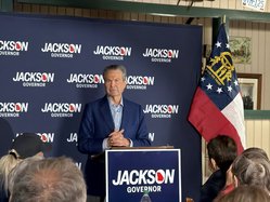 Rick Jackson Flowery Branch campaign stop.jpg
