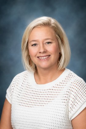 Mandy Dale.jpg