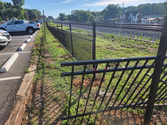 Why Flowery Branch is installing a 754-foot fence downtown