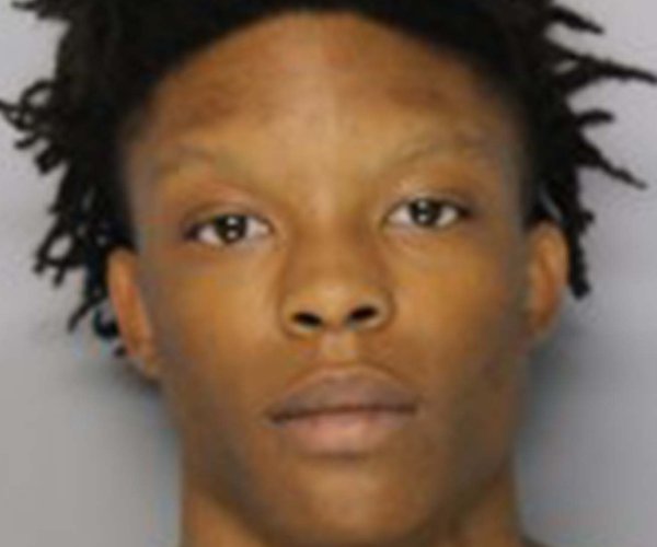 DONTAYVIUS CARTRELL GLASS.jpg